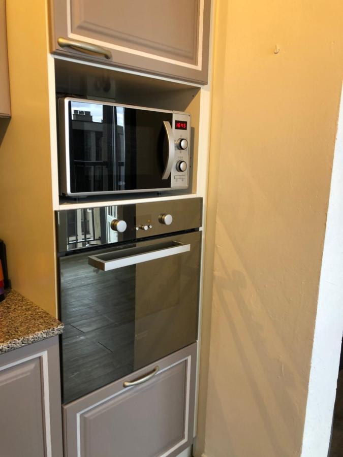 Appartement Vue Mer Avec Parking Gratuit Sur Place Bastia  Ngoại thất bức ảnh