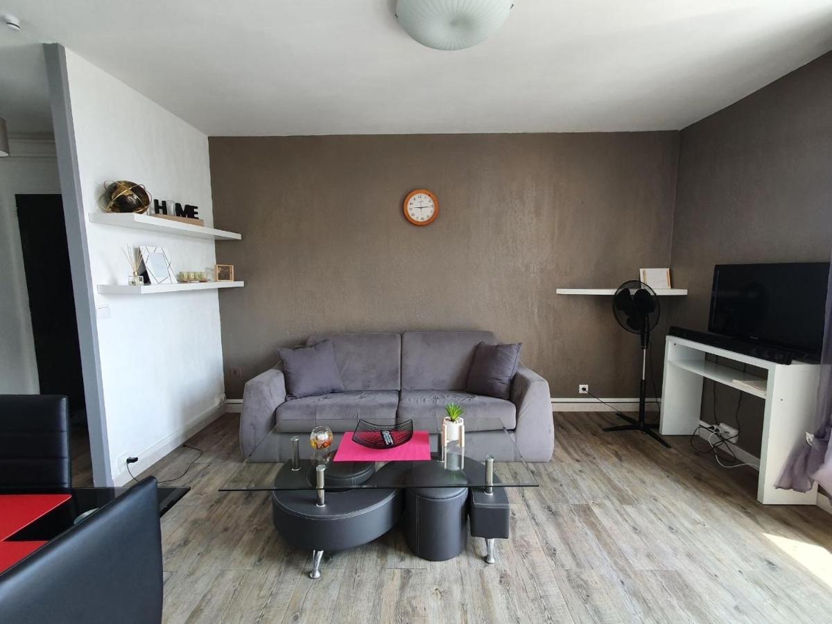 Appartement Vue Mer Avec Parking Gratuit Sur Place Bastia  Ngoại thất bức ảnh